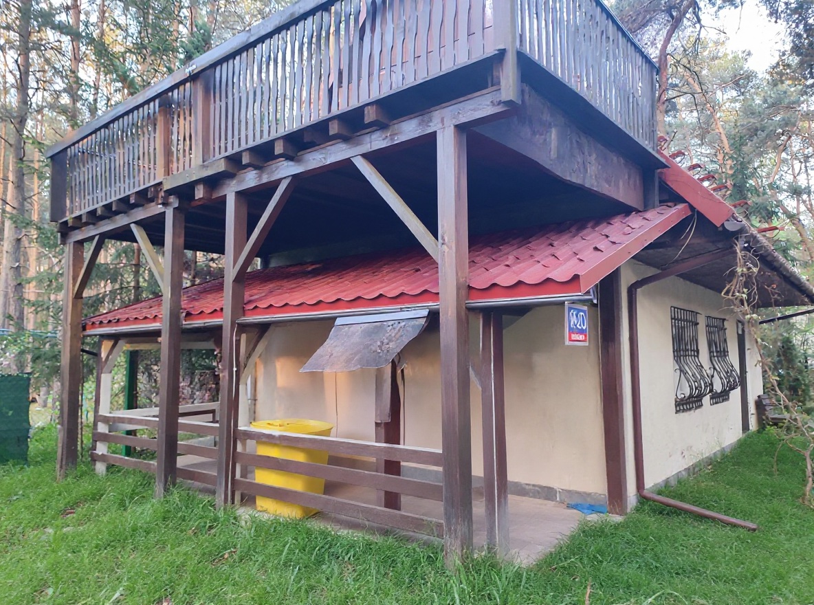 Widok boczny domu